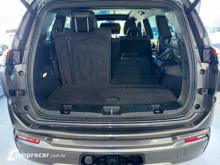 COMMANDER 1.3 T270 Turbo Overland