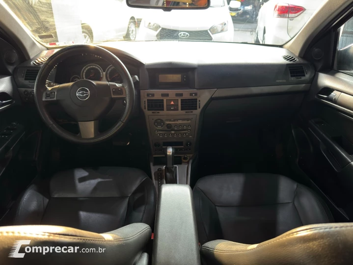 VECTRA 2.0 MPFI GT-X HATCH 8V FLEX 4P AUTOMÁTICO