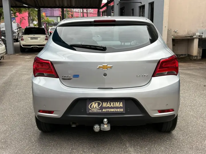 ONIX 1.4 MPFI LTZ 8V