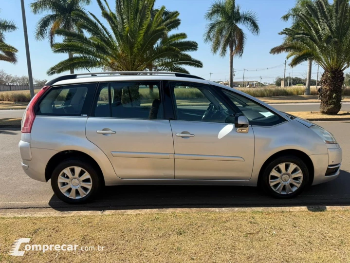 GRAND C4 2.0 I Picasso Exclusive 16V