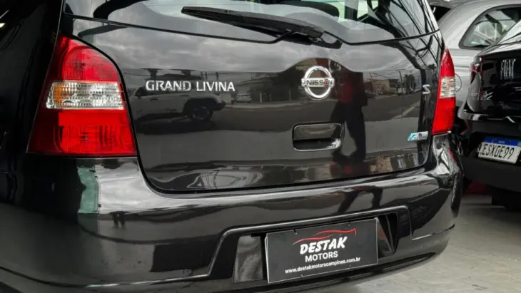 LIVINA GRAND S 1.8 16V Flex Fuel Mec.