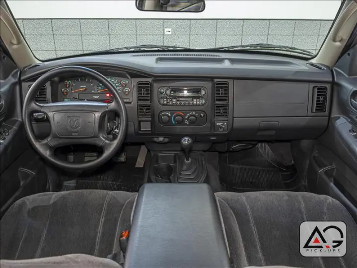 DAKOTA 2.5 Sport 4X2 CD 8V Turbo