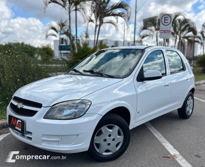 CELTA 1.0 MPFI LT 8V