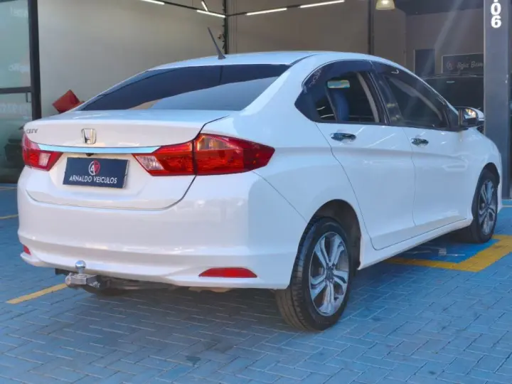 CITY Sedan EX 1.5 Flex 16V 4p Aut.