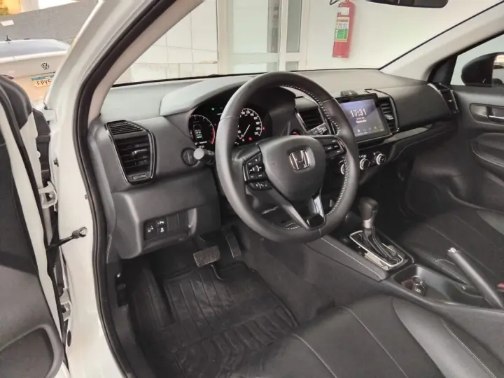 City Hatch 1.5 16V 4P FLEX EXL AUTOMÁTICO CVT