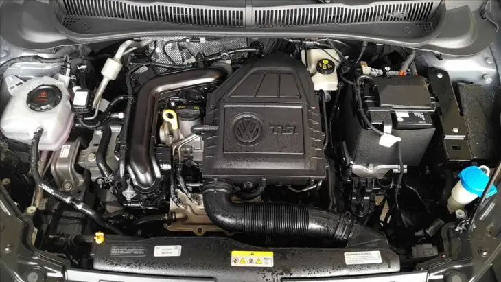 NIVUS 1.0 200 TSI TOTAL FLEX COMFORTLINE AUTOMÁTI