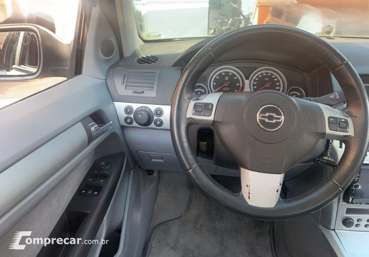 VECTRA 2.0 MPFI Elegance 8V 140cv