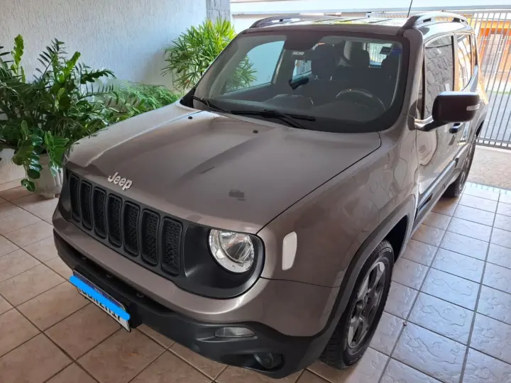 Renegade 1.8 16V 4P FLEX AUTOMÁTICO