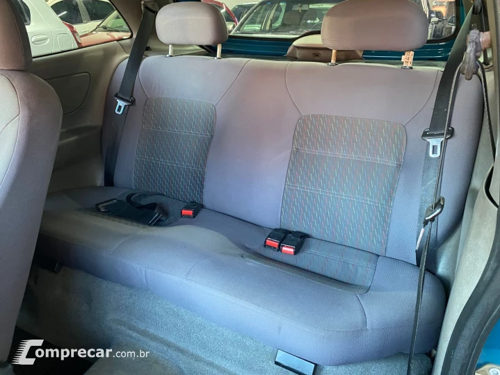 CELTA 1.0 MPFI Life 8V