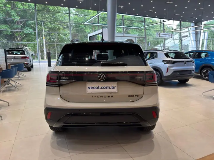 T-Cross 1.4 4P 250 TSI FLEX HIGHLINE AUTOMÁTICO