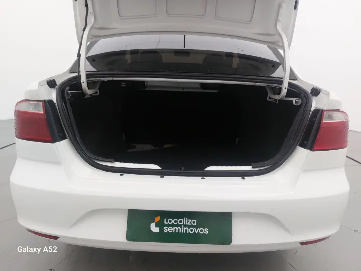 VOYAGE 1.0 12V MPI TOTALFLEX 4P MANUAL