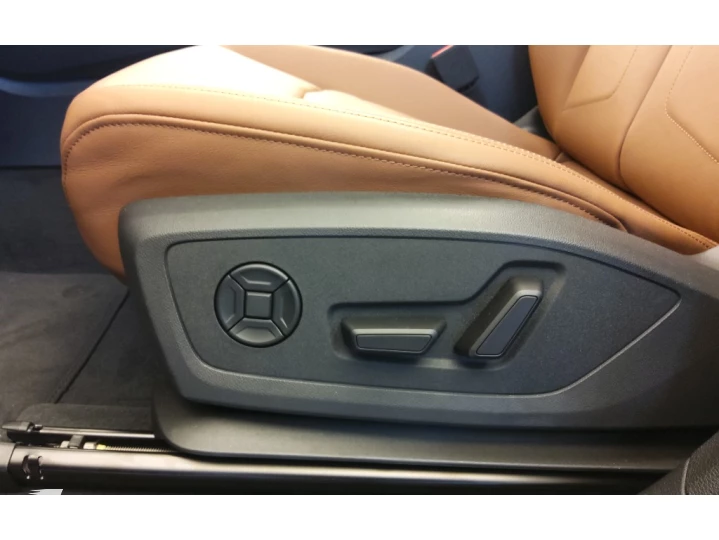 Q3 2.0 40 TFSI GASOLINA PERFORMANCE QUATTRO TIPTRONIC