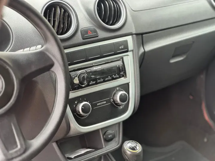 GOL 1.0 MI 8V FLEX 4P MANUAL G.V