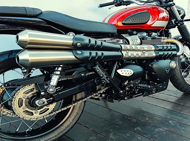 TRIUMPH STREET SCRAMBLER