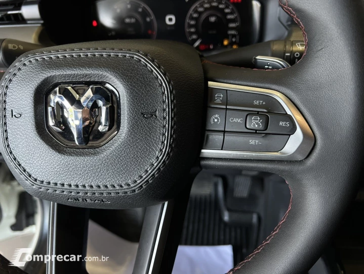 RAMPAGE 2.0 HURRICANE 4 TURBO GASOLINA R/T 4X4 AUTOMÁTICO