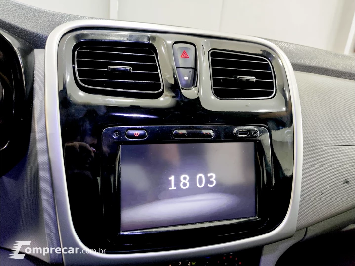 LOGAN 1.0 Authentique 16V