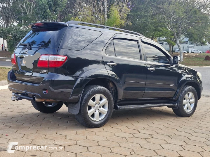 HILUX SW4 3.0 SRV 4X4 7 Lugares 16V Turbo Intercooler