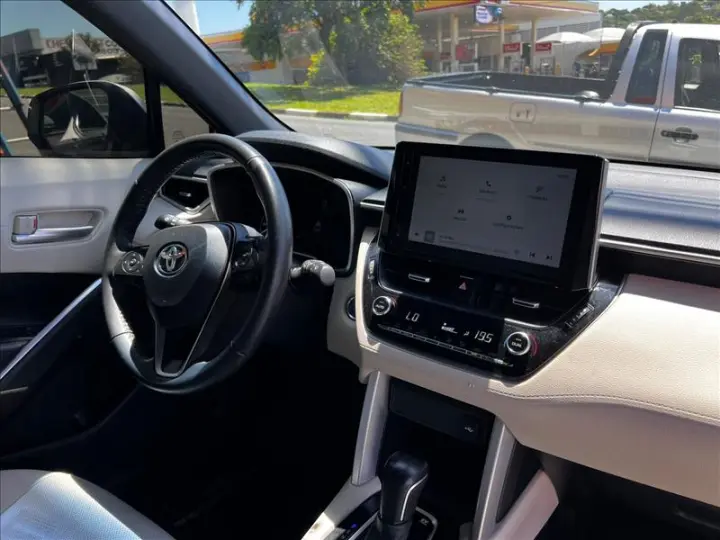 COROLLA CROSS 1.8 VVT-I Hybrid XRX