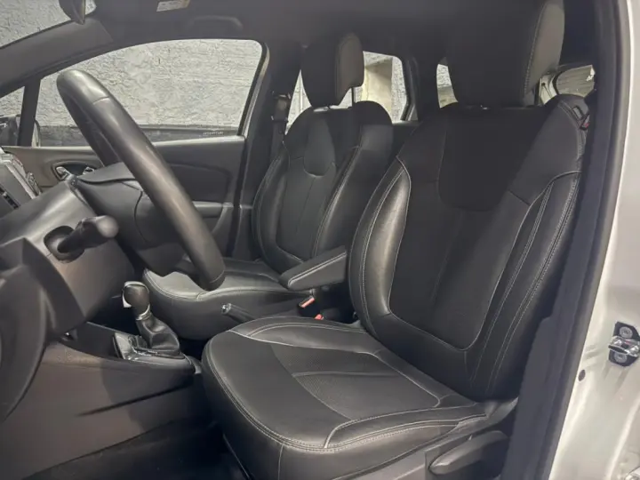 CAPTUR 1.6 16V SCE FLEX BOSE X-TRONIC