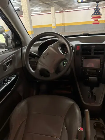 TUCSON 2.0 MPFI GLS 4X2 16V 143cv 2WD