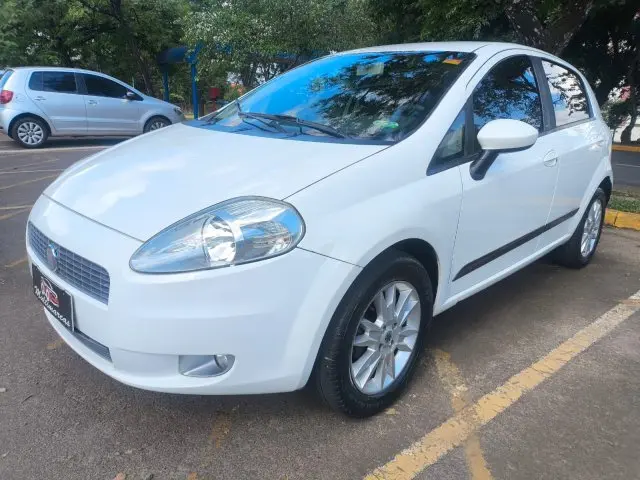 PUNTO - 1.6 ESSENCE 16V 4P MANUAL