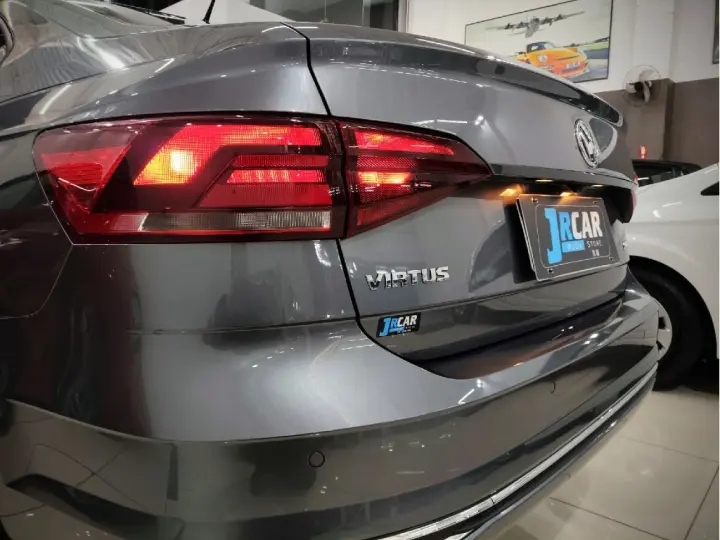 VIRTUS 1.0 200 TSI HIGHLINE AUTOMATICO