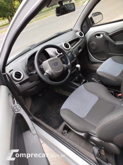 Ka 1.0 8V/1.0 8V ST Flex 3p