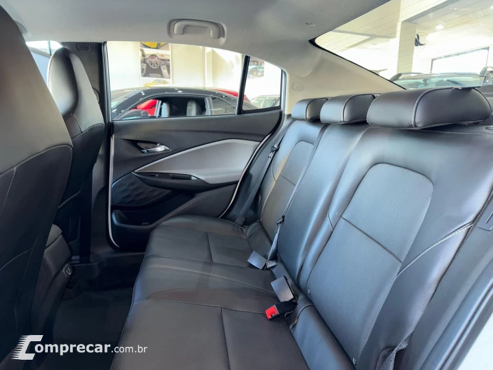 Onix Plus 1.0 premier