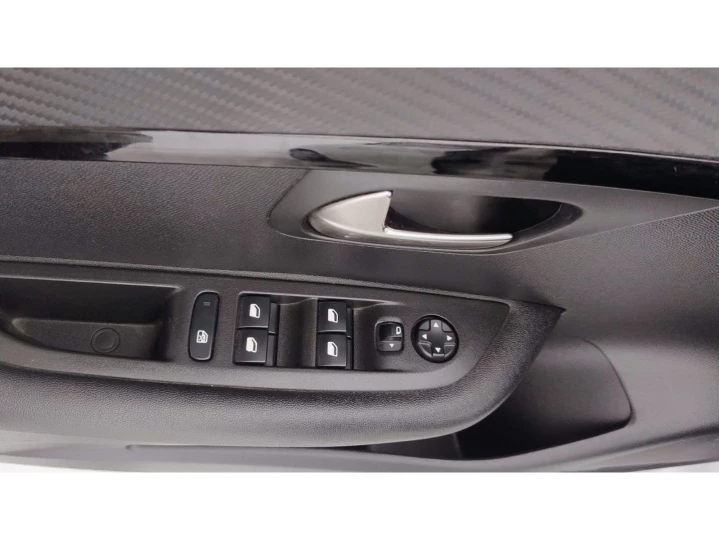 208 1.6 16V FLEX ALLURE AT6