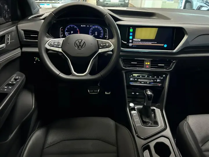 TAOS 1.4 250 TSI TOTAL FLEX HIGHLINE AUTOMÁTICO