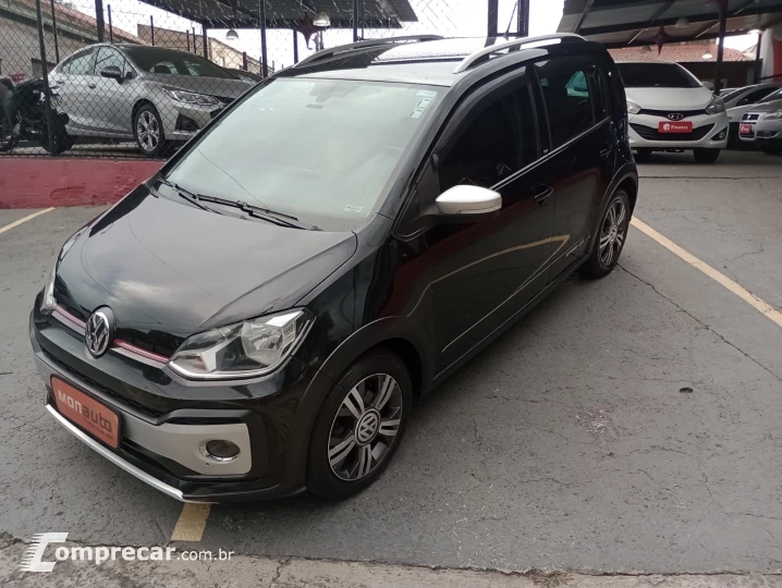 Cross UP 1.0 12V 4P TSI FLEX