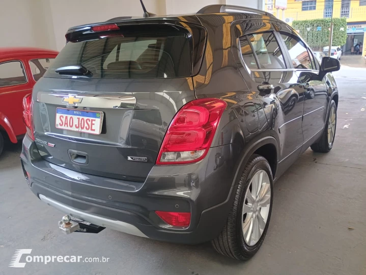 TRACKER 1.0 Turbo Premier