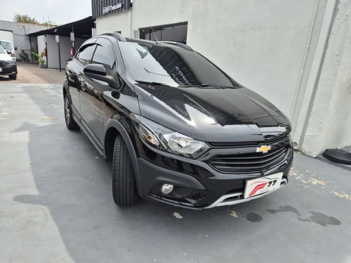 Onix Hatch 1.4 4P FLEX ACTIVE AUTOMÁTICO