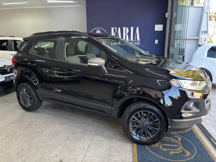 EcoSport SE 1.6 16V Flex 5p Mec.