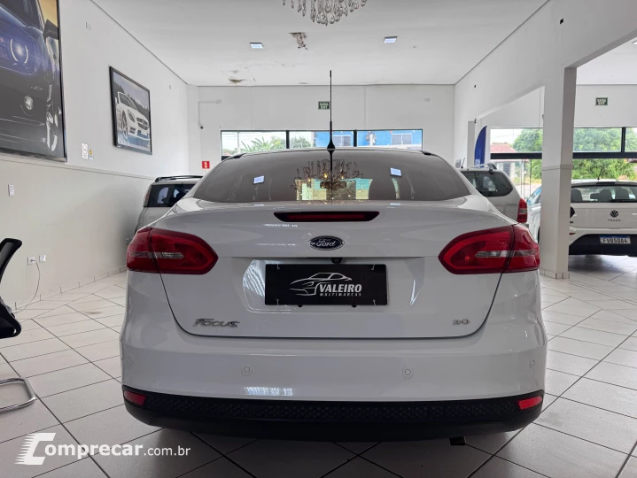 FOCUS 2.0 SE Plus Sedan 16V