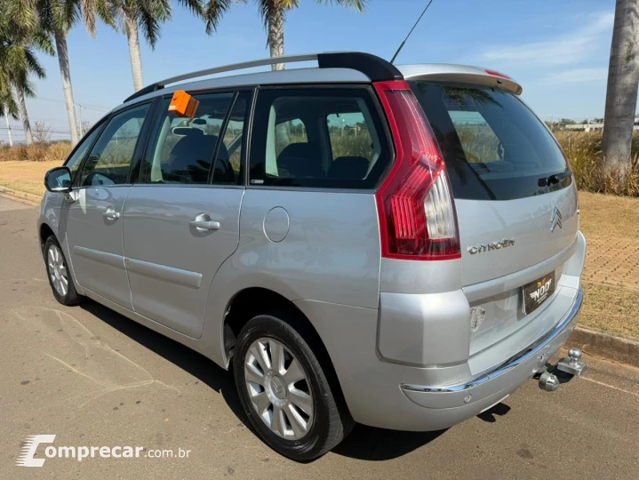 GRAND C4 2.0 I Picasso Exclusive 16V