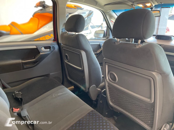 MERIVA 1.8 MPFI Premium 8V