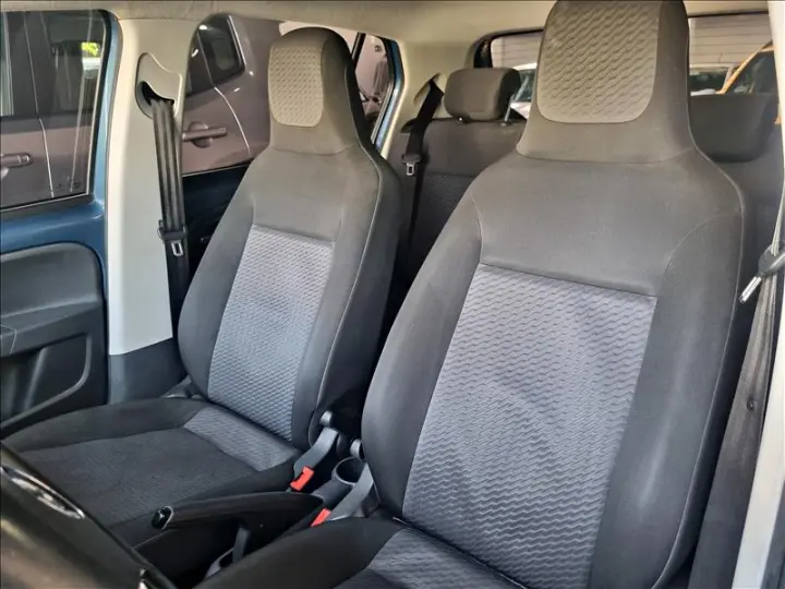 UP 1.0 TSI Move UP 12V