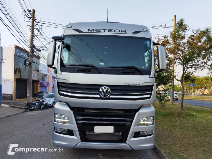 Meteor 29.530 6x4 + Kit caçamba