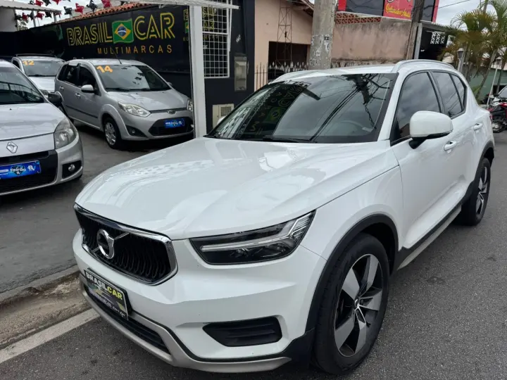 XC 40 2.0 T5 GASOLINA MOMENTUM AWD GEARTRONIC