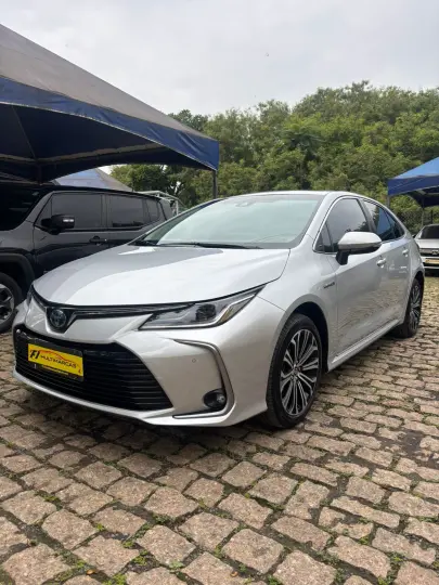 COROLLA 1.8 VVT-I Hybrid Altis Premium