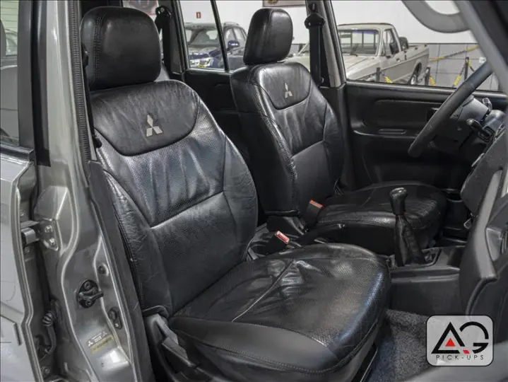 PAJERO TR4 2.0 4X2 16V 140cv