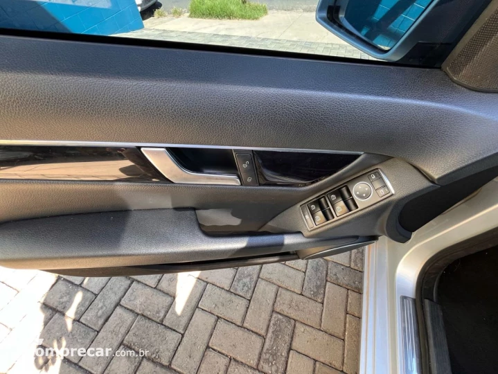C 180 1.6 16V 4P CGI  TURBO AUTOMÁTICO