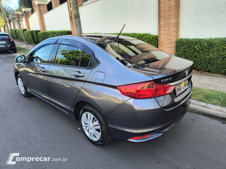 CITY 1.5 DX Sedan 16V