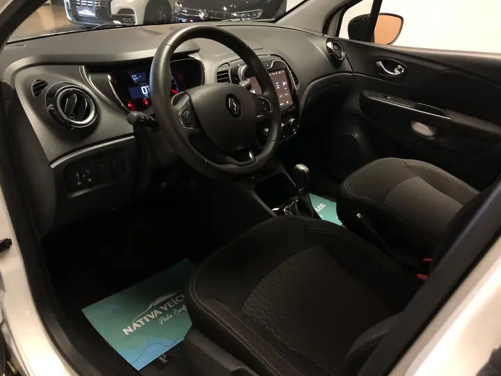 Captur 1.6 16V Sce Flex Life X-Tronic