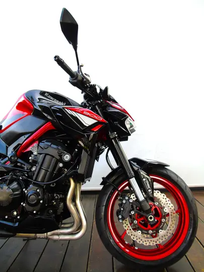 KAWASAKI Z900 ABS