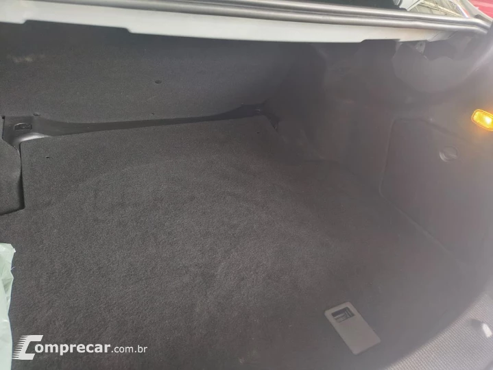 C 180 1.6 16V 4P CGI CLASSIC TURBO AUTOMÁTICO