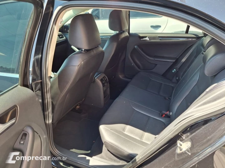 JETTA 2.0 TSI Highline 211cv