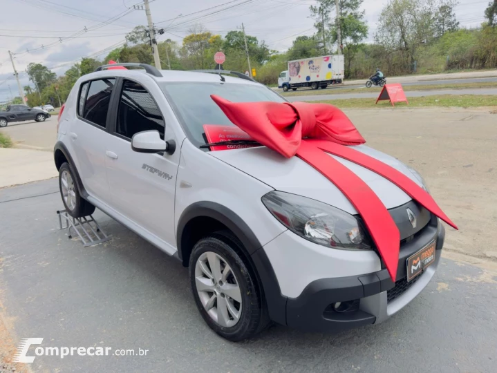 SANDERO 1.6 16V SCE Stepway
