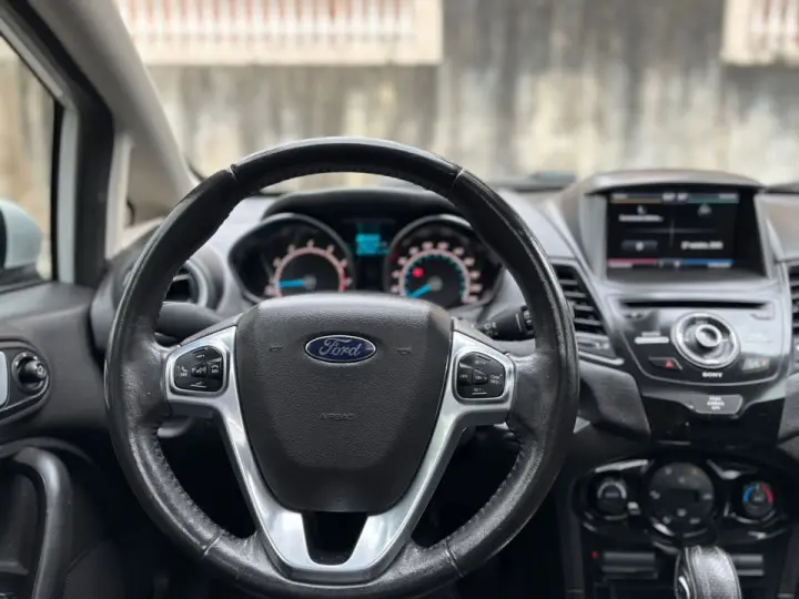 FIESTA 1.6 Titanium Sedan 16V Auto